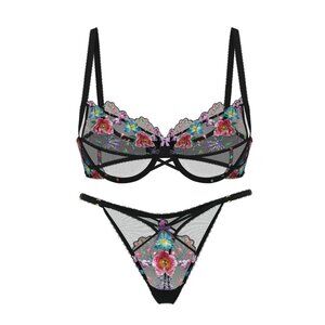 Victoria's Secret Very Sexy Dark Blossom Embroidery Unlined Full-Cup Bra 38C Set